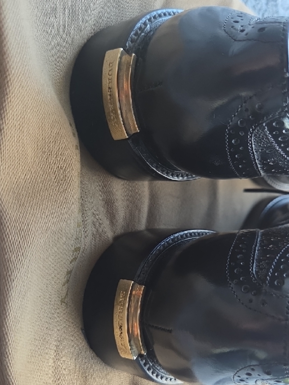 Burberry NEW Women's Black Leather Brogue Oxford Shoes Size 39.5 - Picture 3 of 11